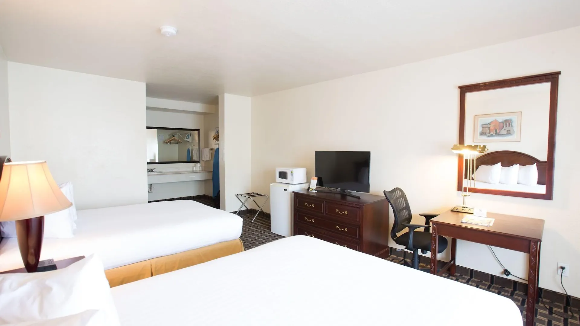 ** Hotel Queens Inn Anaheim United States